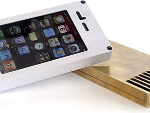 EXOvault Metal iPhone Case