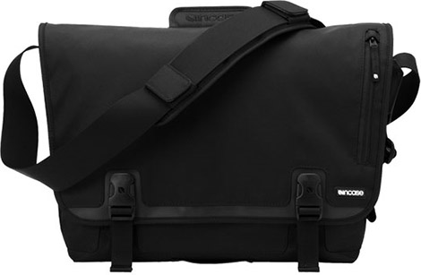 Incase Small Messenger Bag