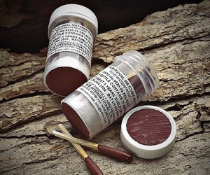 Windproof and Waterproof Survival Matches