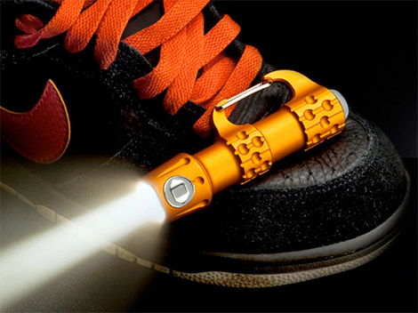 ICON Link Carabiner Flashlight