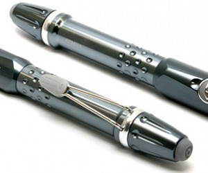 ICON Solo Flashlight
