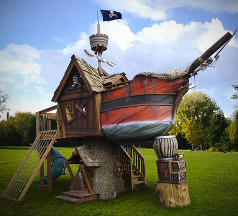 Pirate Hideaway Tree House
