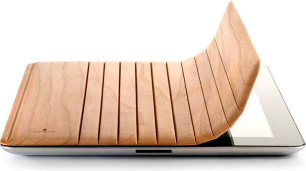 Miniot Wood iPad 2 Cover
