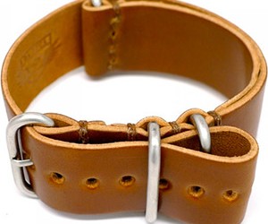 DaLuca Straps Shell Cordovan NATO Strap