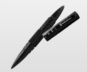 Smith & Wesson Tactical Pen