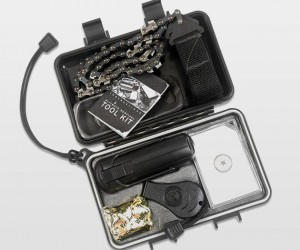 Ultimate Survival Deluxe Survival Kit