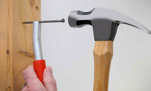 ThumbSaver Magnetic Nail Setter