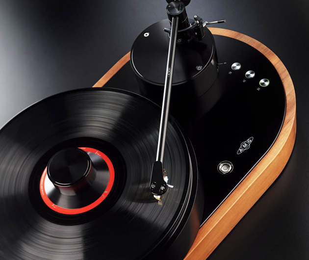 AMG V12 Turntable