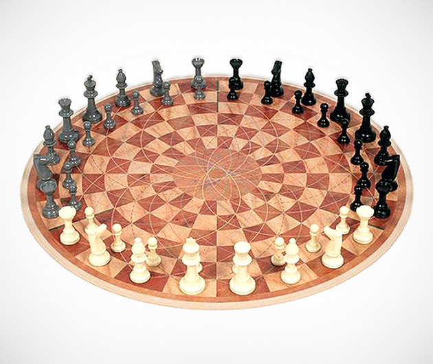 3 Man Chess