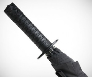 Kikkerland Mini Samurai Sword Umbrella