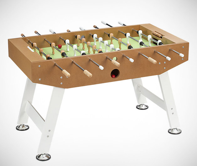 Phoos Table