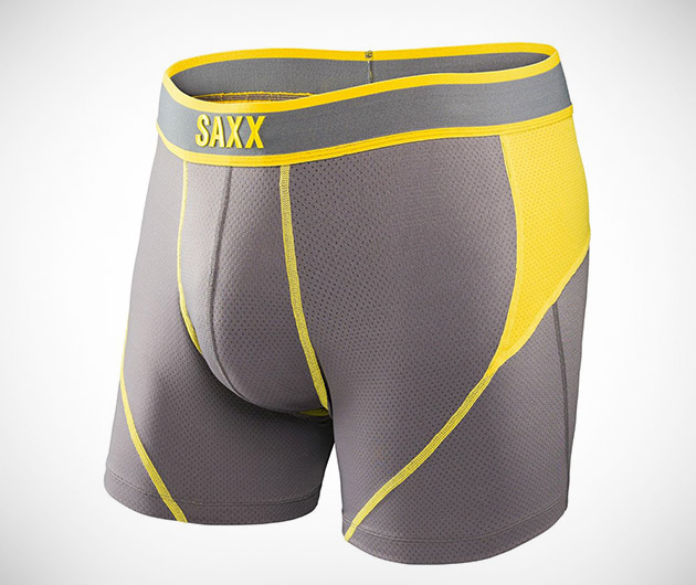 saxx-kinetic-boxer-01