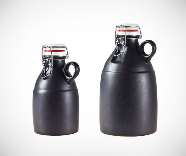 handmade-ceramic-growler