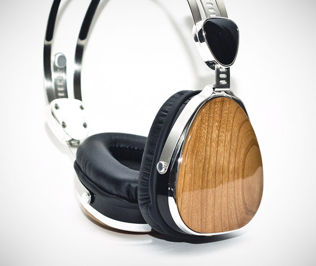 LSTN Troubadours