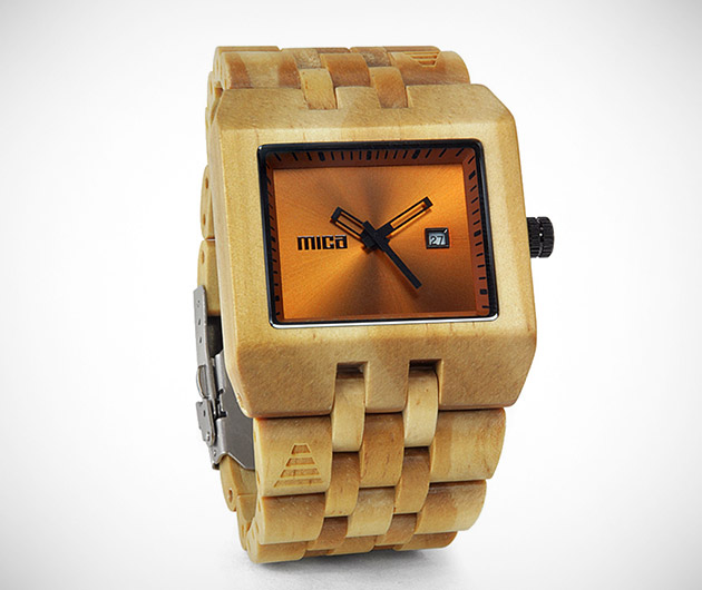 mica-wood-watch