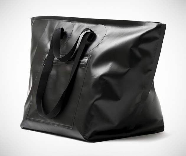 baggu-wetsuit-bag