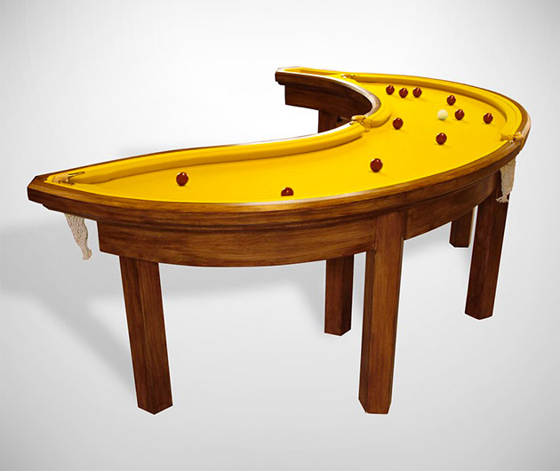 banana-pool-table