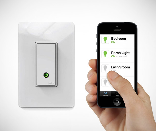 wemo light switch red light