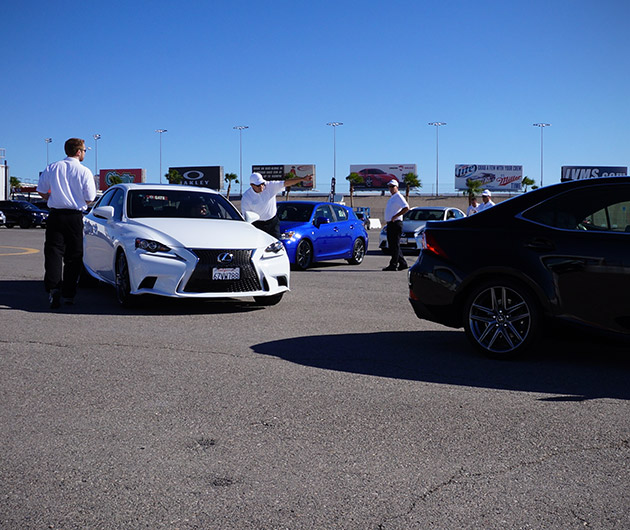 2014-lexus-is-f-sport-01