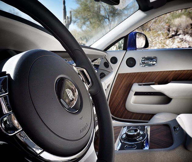 2014-rolls-royce-wraith-3