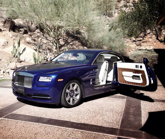 2014-rolls-royce-wraith-9