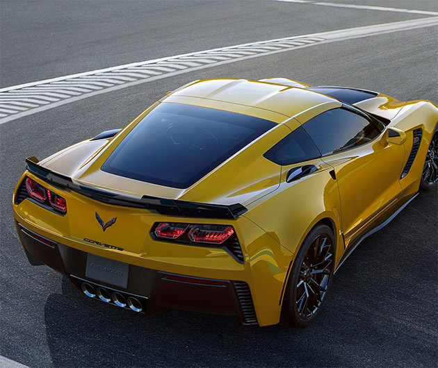 2015-chevrolet-corvette-z06-01