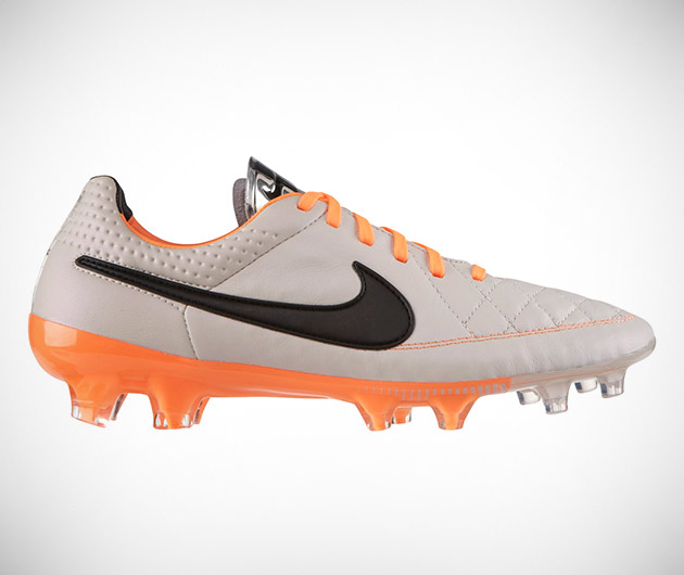 nike-tiempo-legend-v-01