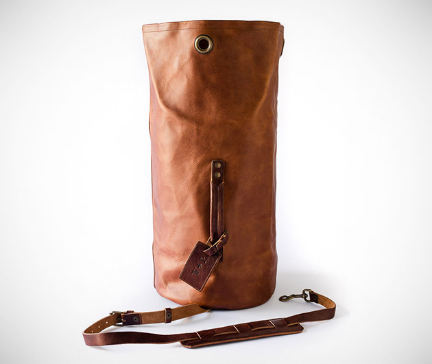 whipping-post-military-duffle-bag-01