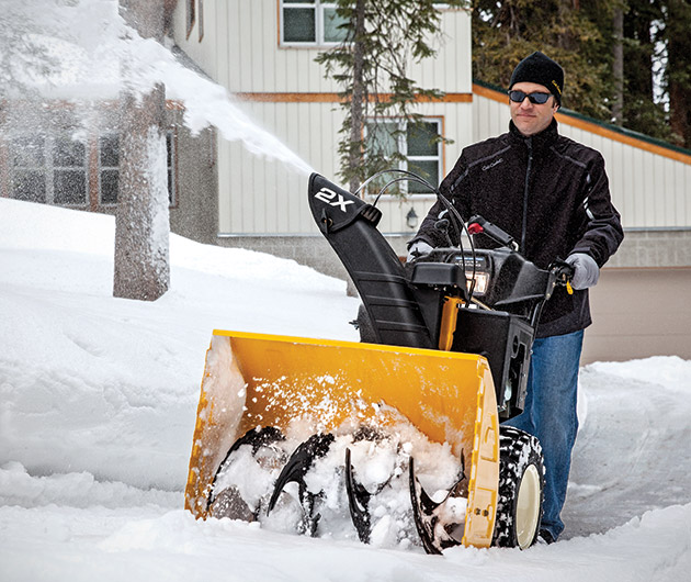 cub-cadet-3x-snow-throwers-01