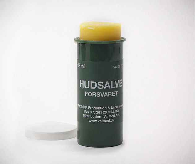 husalve-swedish-military-lip-balm