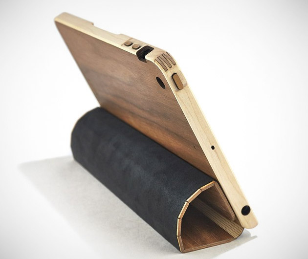 grovemade-walnut-ipad-case-02