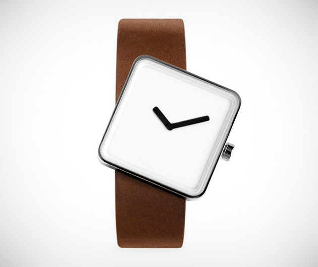 nonlinear-studio-slip-watch