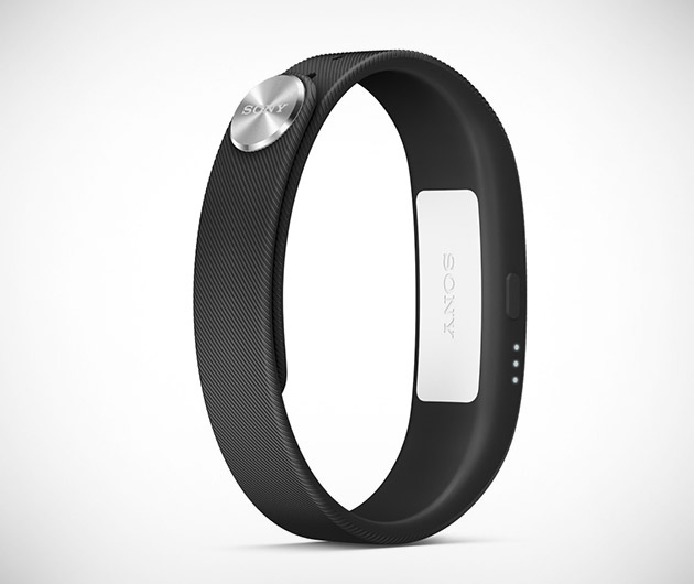 sony-smartband-02