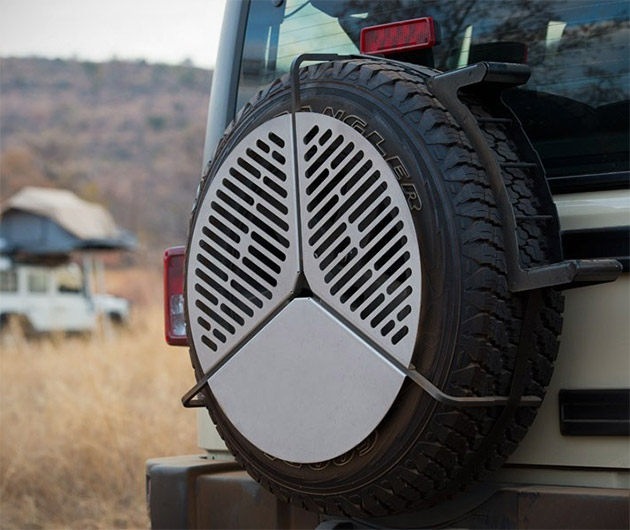 spare-tire-mount-grill-03