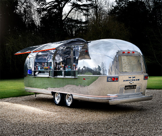 apollo-70-airstream-mobile-bar-02