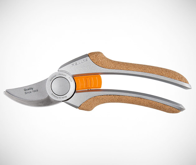 fiskars-quantum-pruner-01