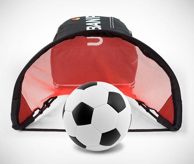 golme-soccer-goal-backpack-01