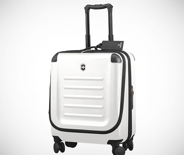 victorinox-spectra-2-global-carry-on--02