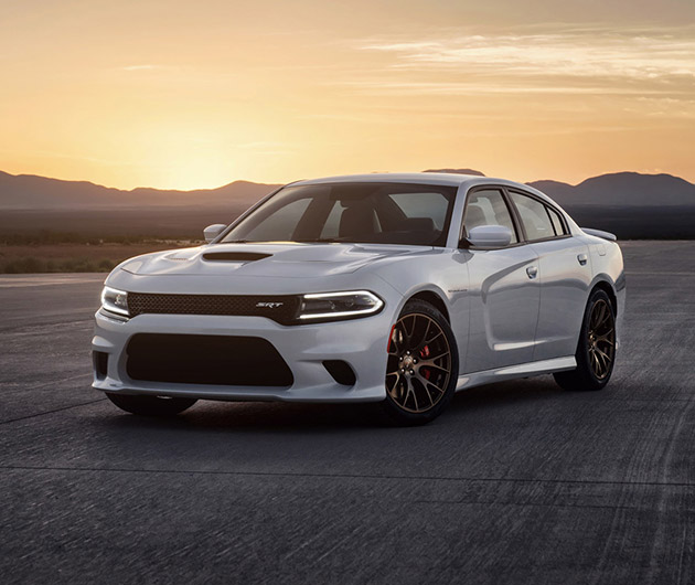 2015-dodge-srt-charger-hellcat-05