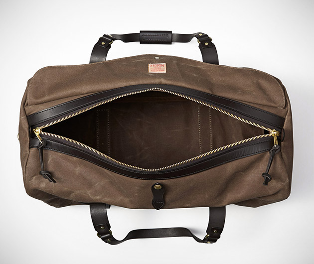 filson-heavy-tin-duffle-bag-02