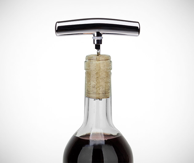 hammerhead-shark-corkscrew-and-bottle-opener-03