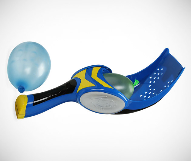 kaos-cyclops-water-balloon-launcher-01