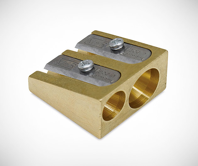 mobius-&-ruppert-brass-pencil-sharpener-02