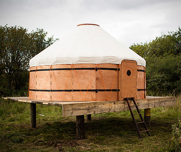 jero-wood-&-canvas-shelter-04