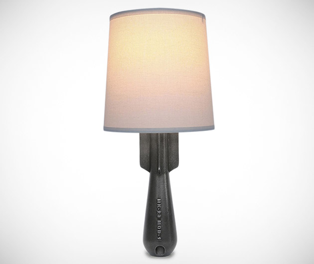 blitz-bombshell-lamp