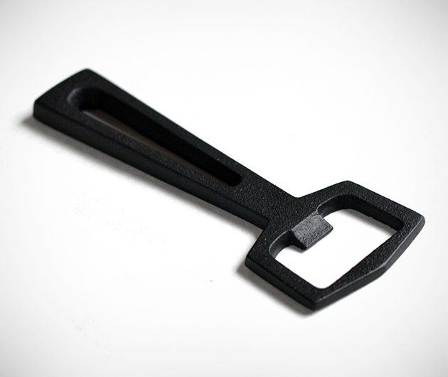 cast-iron-bottle-opener-01