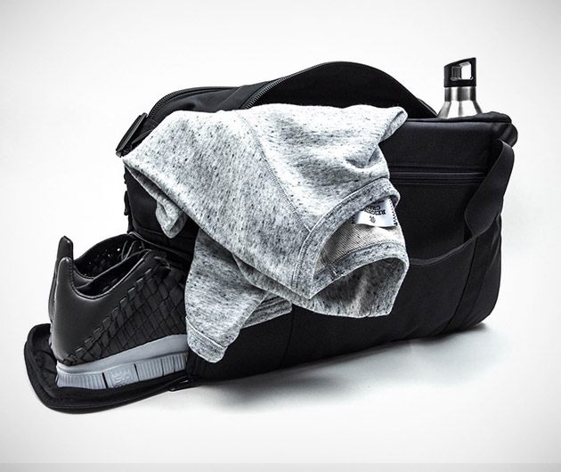 dsptch-gym-work-bag-03