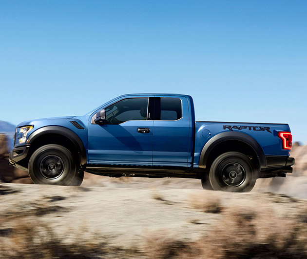 2017-ford-f150-raptor-03