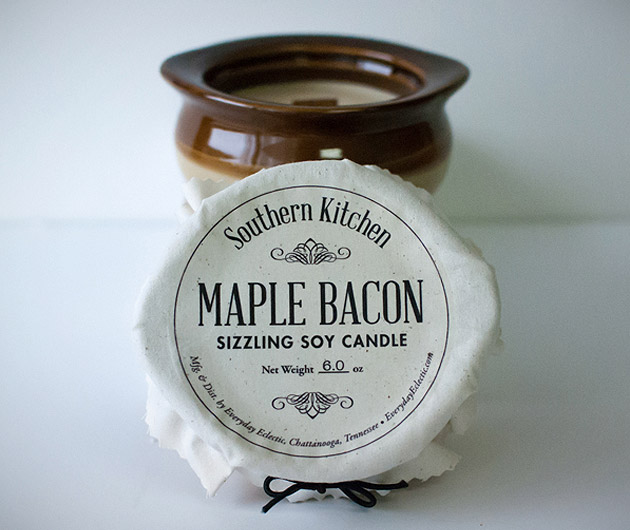 maple-bacon-candle