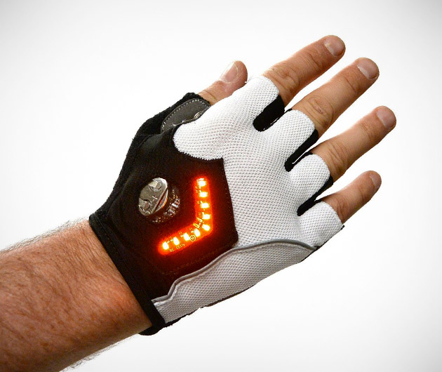 zackees-led-turn-signal-gloves